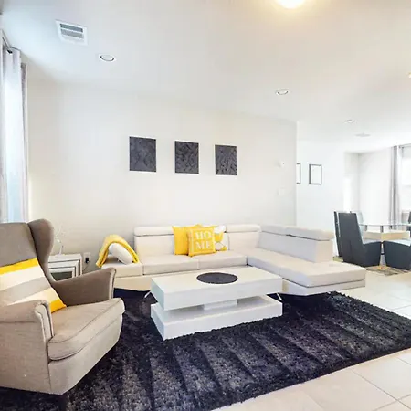 Modern & Stylish Retreat Near Downtown- New Home